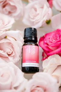 eco-modern-mindset-collection-essential-oil-blend-nurture